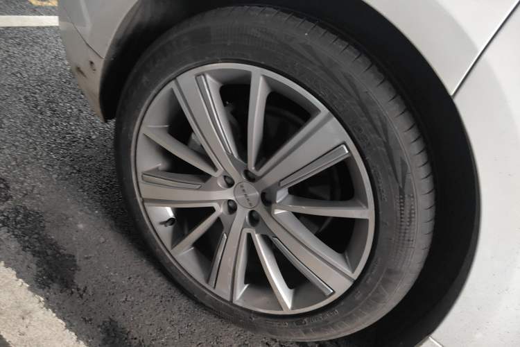 Used Zeekr 001 2022 Long-Range Dual-Motor WE Edition
