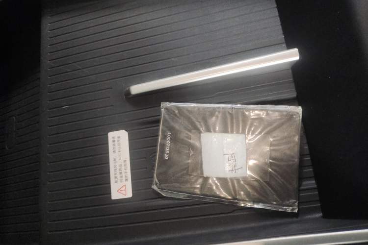 Used ONVO L60 2024 60 kWh Rear-Drive Version