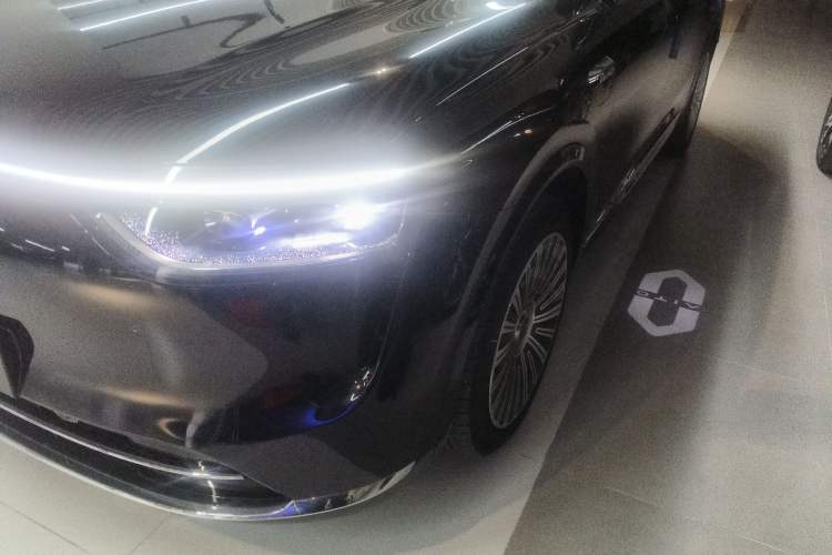 Used Hima AITO M8 2025 Extended-Range Ultra Version 53.4 kWh 5-Seater Edition
