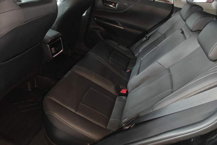 Used Toyota Harrier 2022 Dual-Engine 2.5L CVT Four-Wheel Drive Luxury Edition
