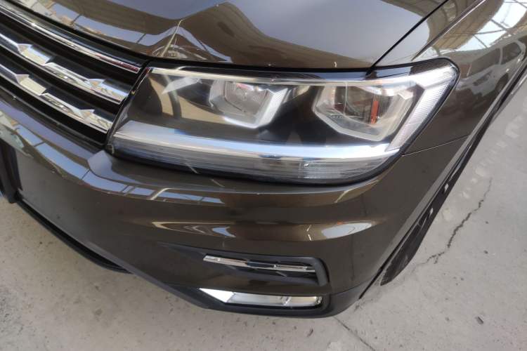 Used Volkswagen Tiguan L 2017 330TSI Automatic Two-Wheel Drive Luxury Edition
