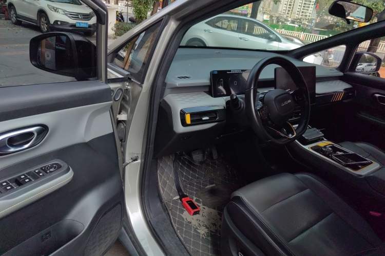 Used AION Y 2022 70 Enjoyment Edition Lithium Iron Phosphate
