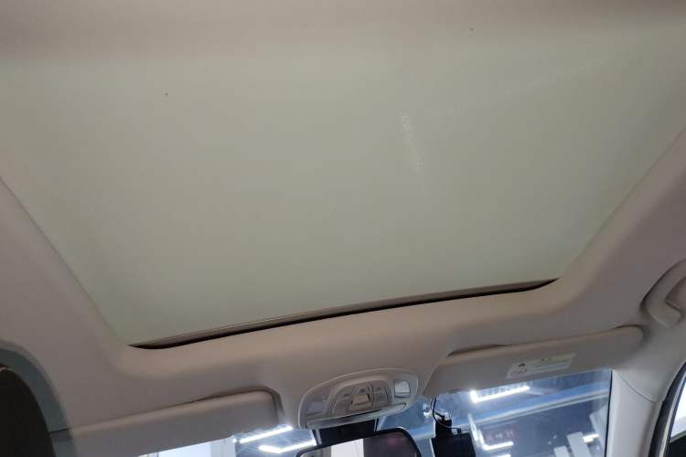 Used Baojun 530 2021 Global Car Anniversary Edition 1.5T Manual Prestige Model 6 Seats