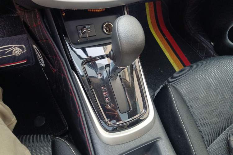 Used Nissan Tiida 2024 1.6L CVT Cool Dynamic Edition
