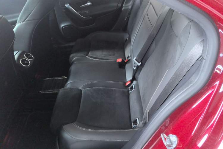 Used Mercedes-Benz A-Class 2021 A 200 L Sport Sedan Fashion Model
