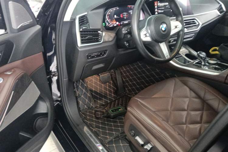 Used BMW X5 2022 Restyled xDrive 30Li Luxury Version M Sport Package