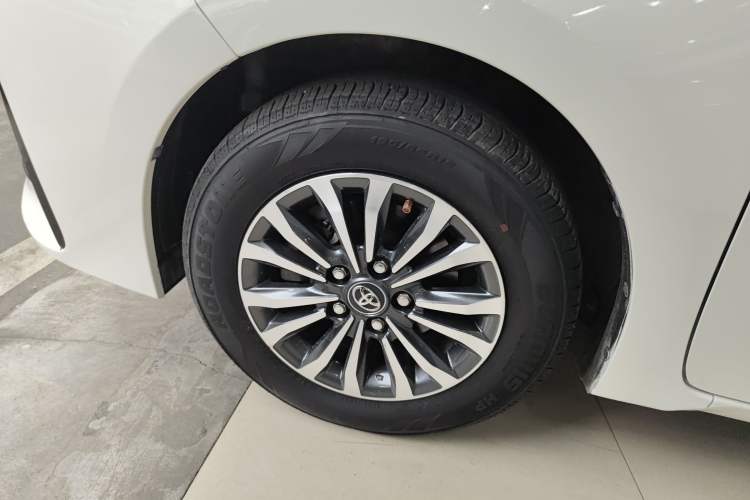 Used Toyota Corolla 2017 Revised Version 1.2T S-CVT GL-i
