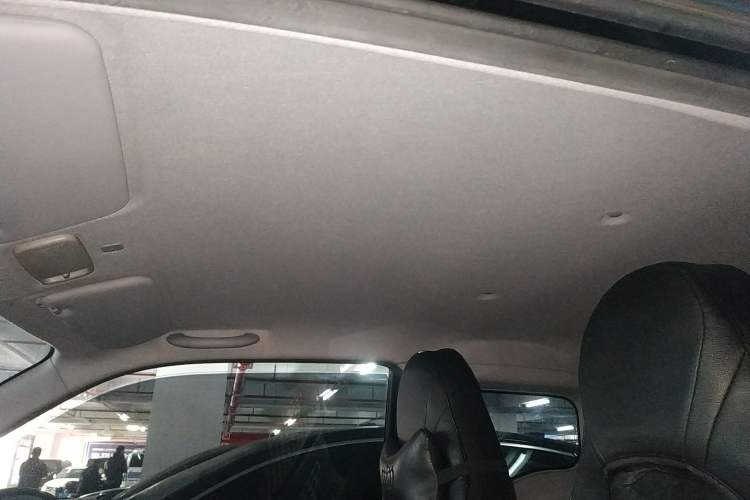 Used Chery QQ Ice Cream 2022 120km Conical Shape Lithium Iron Phosphate