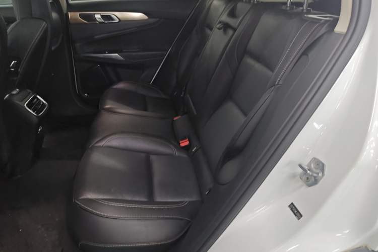 Used Lynk & Co 01 2019 2.0T Two-Wheel-Drive Pro Version China VI Standard