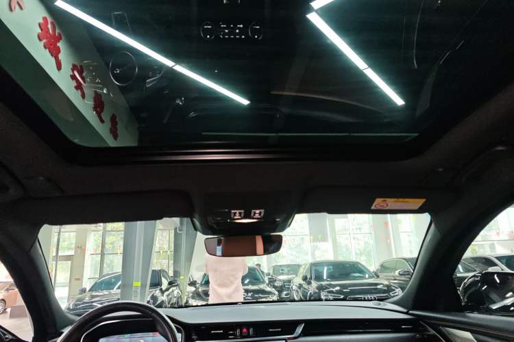 Used Jaguar XFL 2022 XFL 2.0T P250 Two-Wheel-Drive Elite Sport Edition