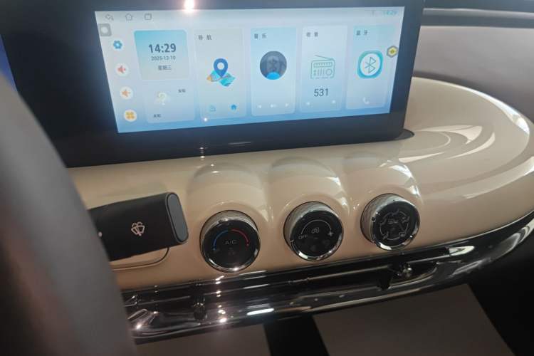 Used Wuling Bingo 2024 333 km Enjoyment Version
