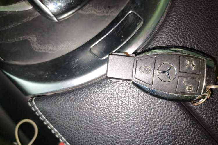 Used Mercedes-Benz C-Class 2017 C 200 station wagon
