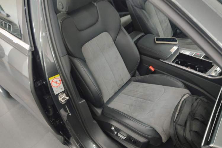 Used Audi A6L 2024 45 TFSI Prestige Dynamic Edition
