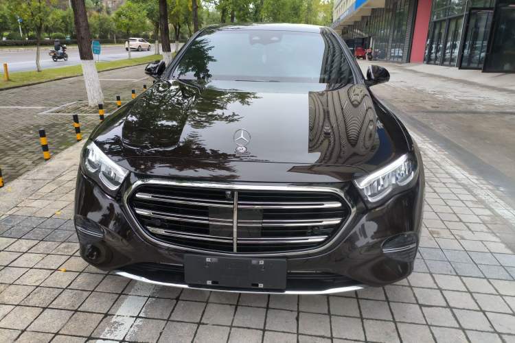 Used Mercedes-Benz E-Class 2024 E 300 L Luxury Model
