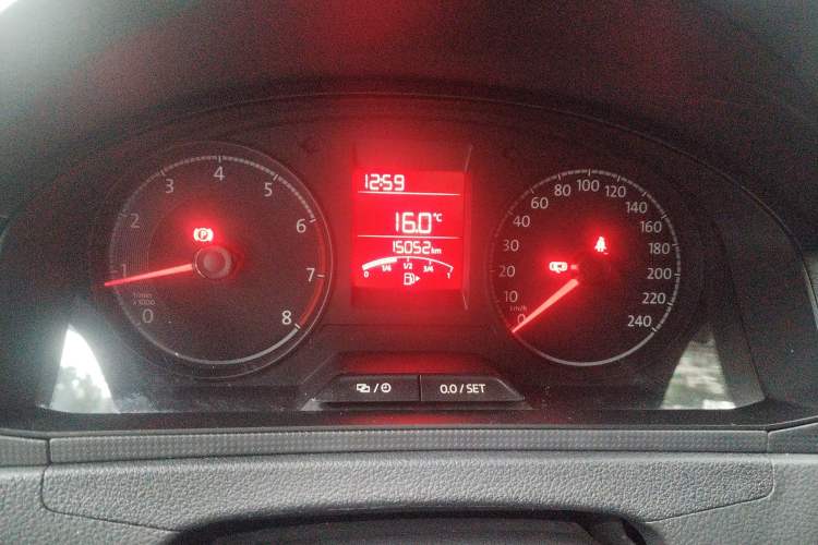 Used Volkswagen Santana 2016 1.4L Manual Fashion Edition
