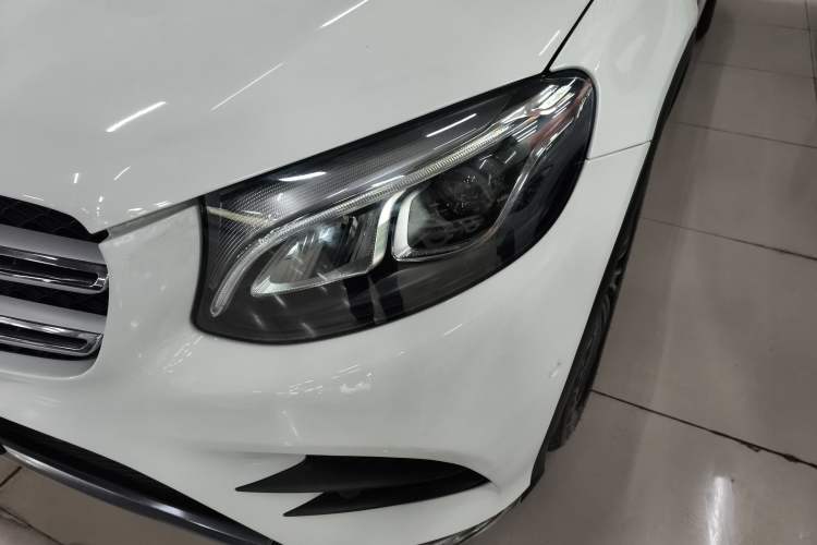 Used Mercedes-Benz GLC 2018 GLC 260 4MATIC Dynamic Edition
