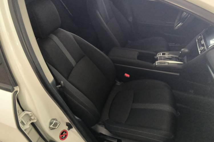 Used Honda Civic 2016 220TURBO CVT Luxury Edition
