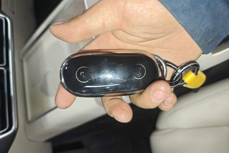 Used Li Auto L9 2022 Max model