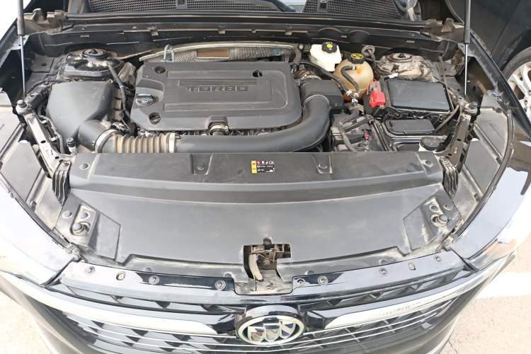 Used Buick Envision 2023 Encore Plus 652T Five-Seat Luxury Model
