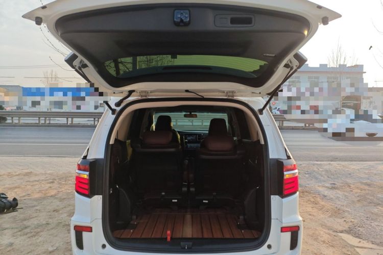 Used Honda Elysion 2016 2.4L Comfort Edition
