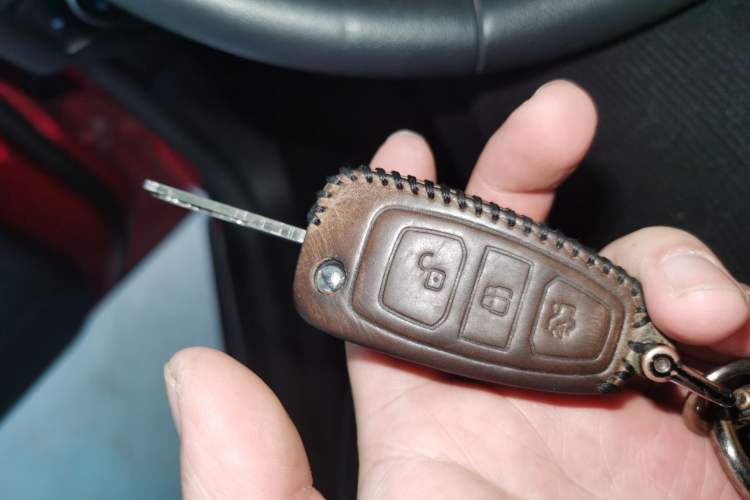 Used Ford Focus 2017 Hatchback 1.6L Manual Fashion Edition SmartDrive Version
