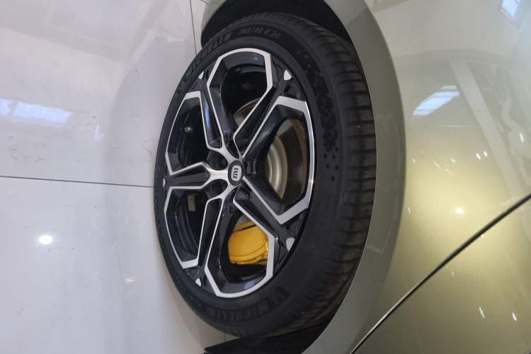 Used  SU7 2024 Four-Wheel Drive Ultra-Long Range Advanced Intelligent Driving Max Edition
