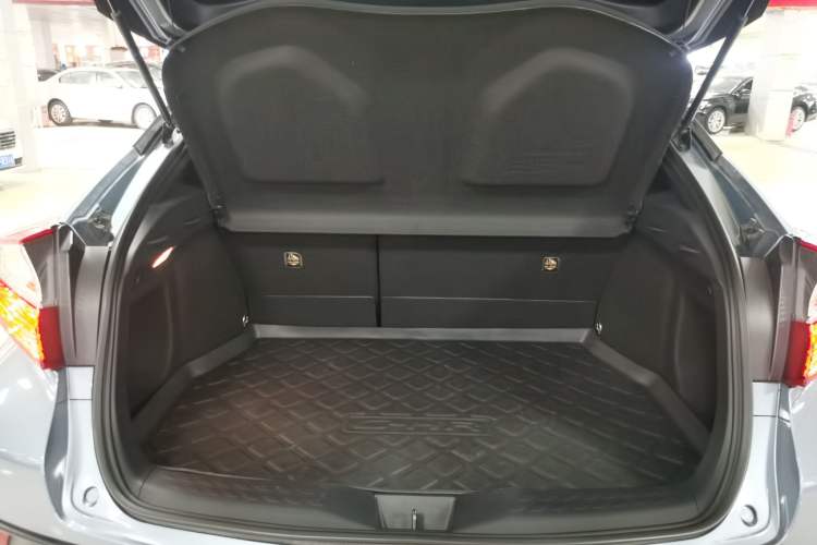 Used Toyota C-HR 2021 2.0L Comfort Edition
