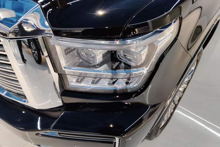 Used Tank 500 New Energy 2023 Hi4-T
