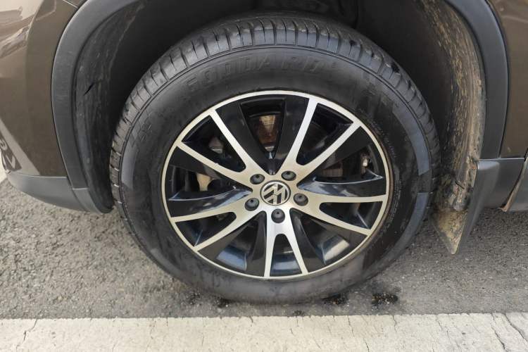 Used Volkswagen Tiguan 2015 1.8TSI Automatic Two-Wheel Drive Luxury Model