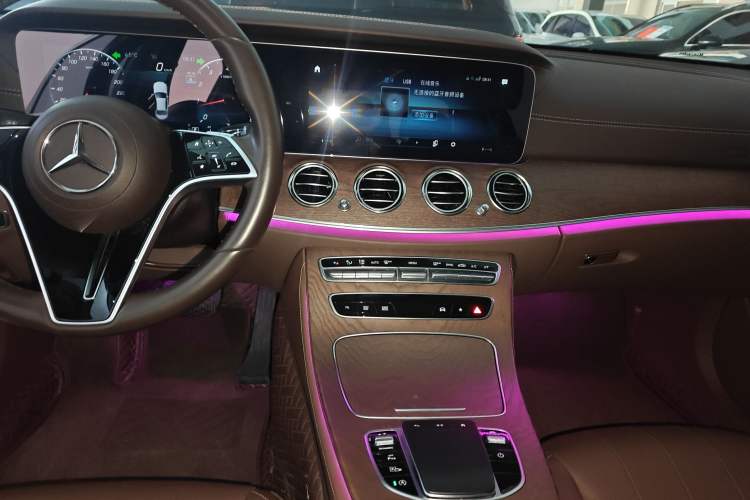 Used Mercedes-Benz E-Class 2023 Updated E 300 L Fashion Edition
