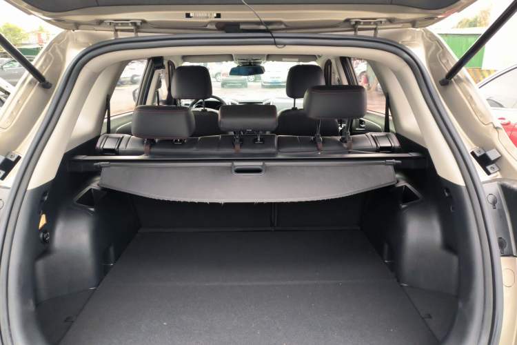 Used Changan CS75 2016 1.5T Manual FENGSHANG Model
