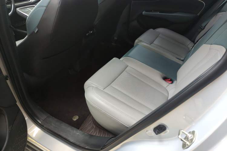 Used AION V 2023 Plus 70 Smart Tech Edition Lithium Iron Phosphate