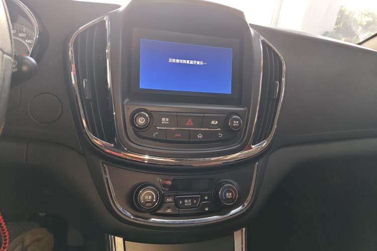 Used Baojun 560 2016 1.8L iAMT Elite Edition
