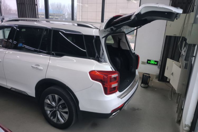 Used GAC Trumpchi GS8 2017 320T Two-Wheel Drive Luxury Smart Connectivity Version (7 Seats)