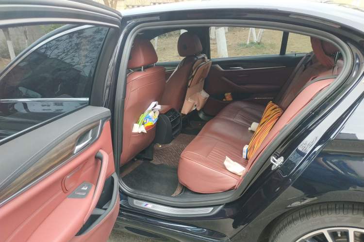 Used BMW 5 Series 2022 Restyled 530Li Leading Edition M Sport Package