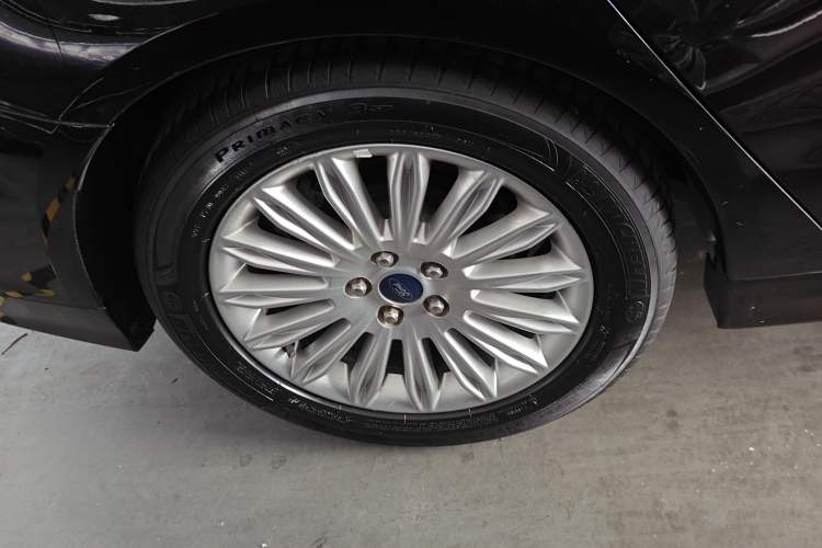 Used Ford Mondeo 2013 2.0L GTDi 200 Luxury Model
