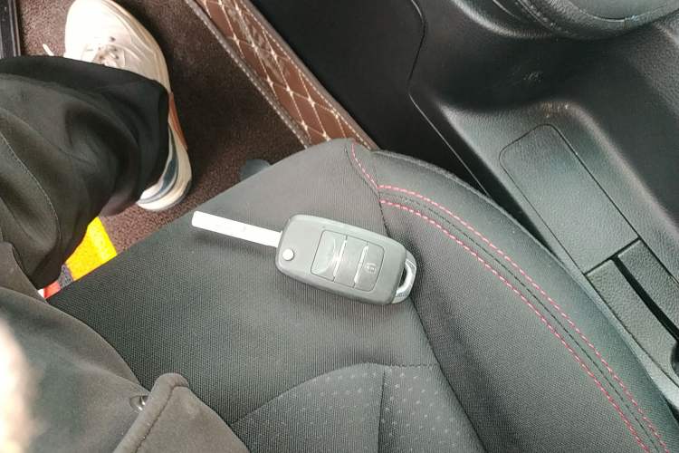 Used SWM X7 2020 2.0L Manual Champion Edition 7 Seats
