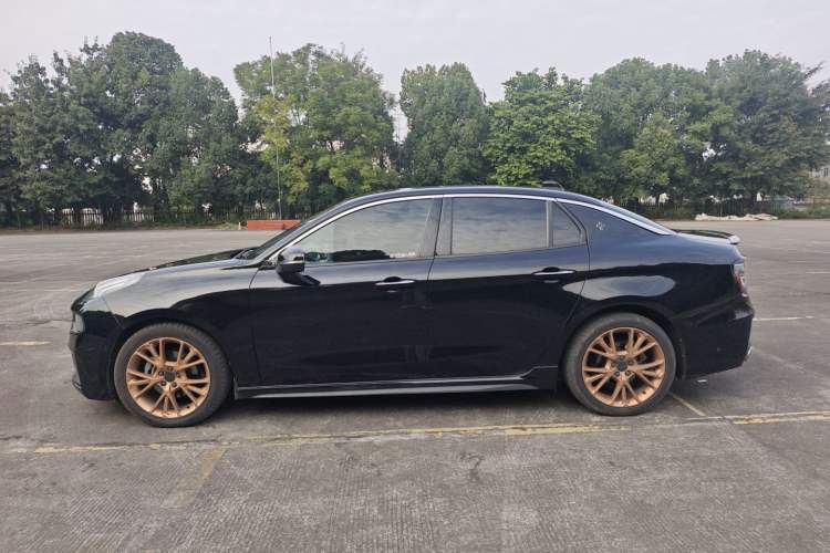 Used Lynk & Co 03 2018 1.5TD DCT JingPro Edition China V Standard