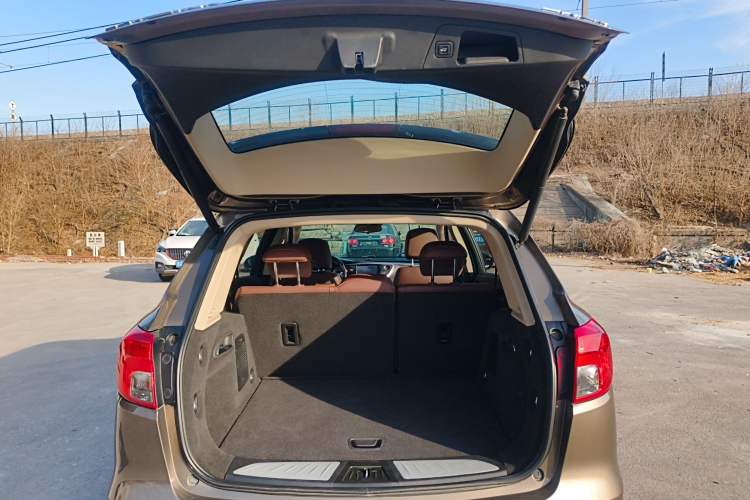 Used Buick Envision 2017 28T Four-Wheel Drive Elite Model
