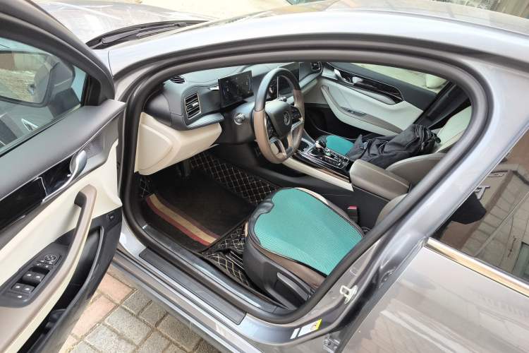 Used BYD Qin PLUS 2024 Honor Edition EV 510KM Leading Model