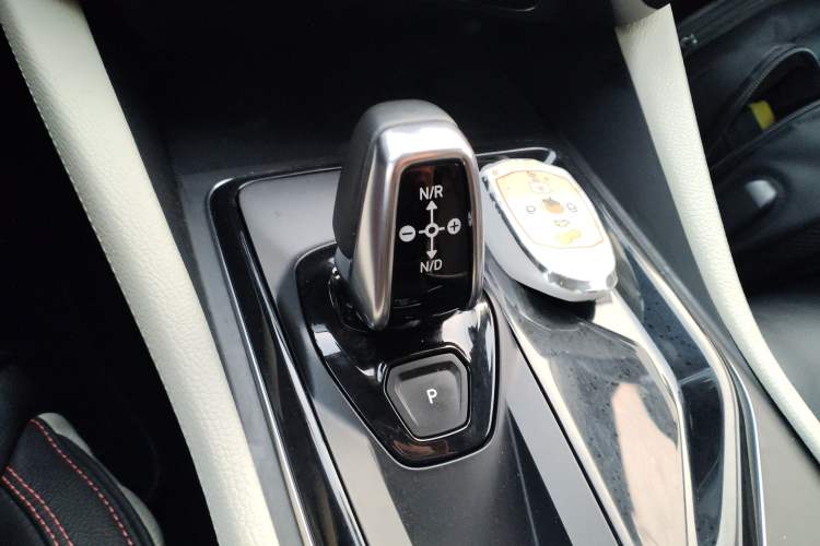 Used Lynk & Co 02 2018 1.5T DCT Two-Wheel Drive Zhaopu Version China V Standard
