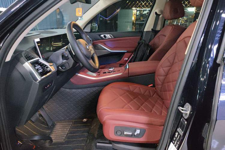 Used BMW X5 2023 xDrive 30Li Luxury M Sport Night Edition Package