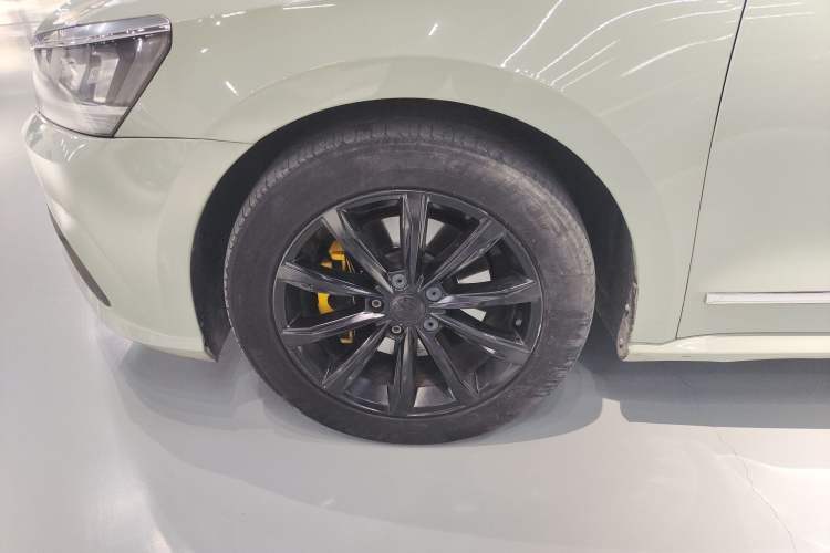 Used Volkswagen Passat 2016 330TSI DSG Luxury Edition
