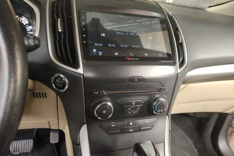 Used Ford Edge 2015 2.0T GTDi Two-Wheel-Drive Elite Edition
