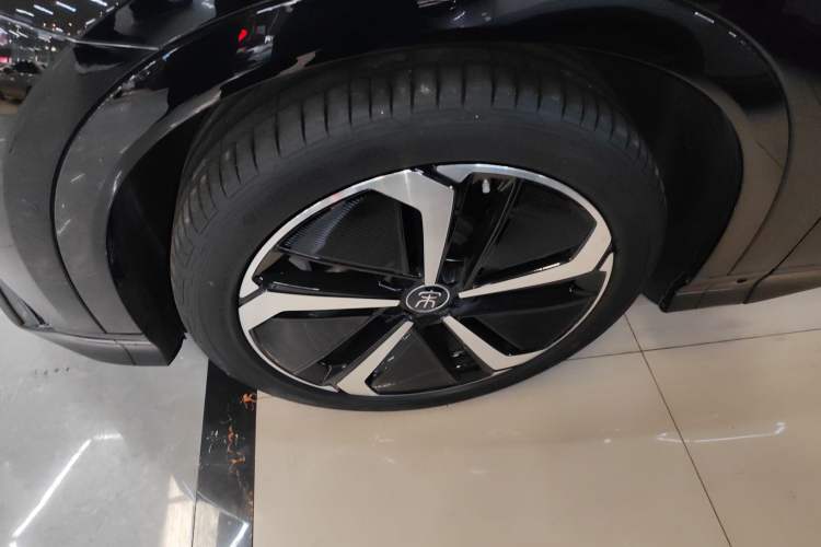 Used BYD Song L EV 2025 Intelligent Driving Version 662 km LiDAR Excellence Edition