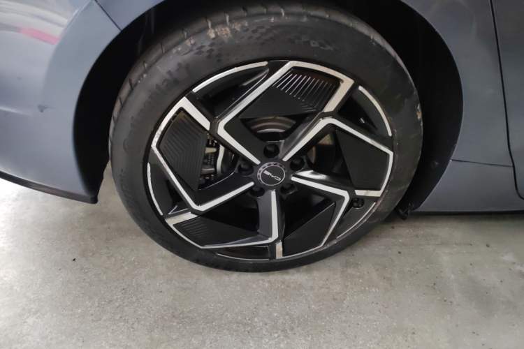 Used BYD Seal 2022 700 km Long-Range Rear-Wheel-Drive Version
