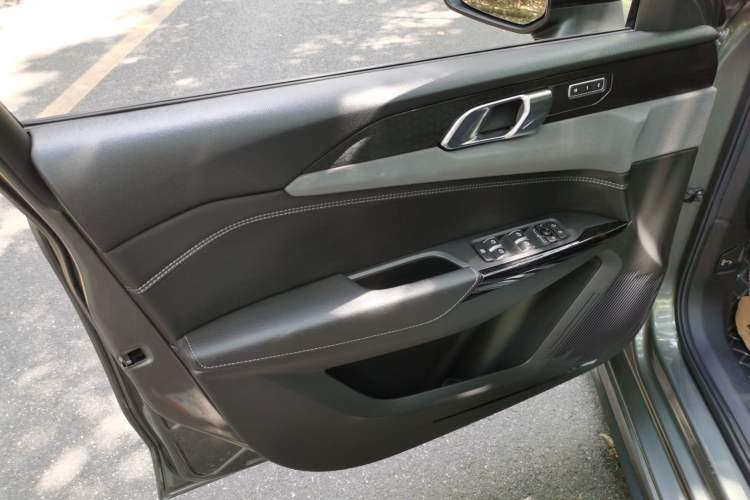 Used Lynk & Co 03 2021 2.0TD Automatic Trendy Champion Edition
