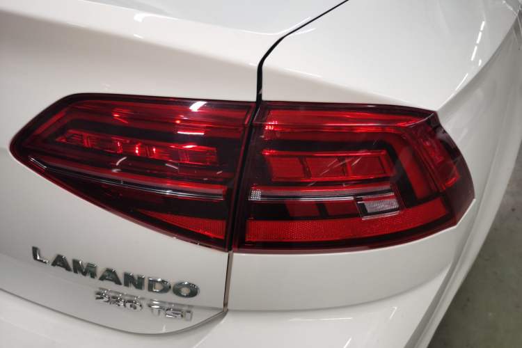 Used Volkswagen Lamando 2019 230TSI DSG Fashion Edition China V Standard
