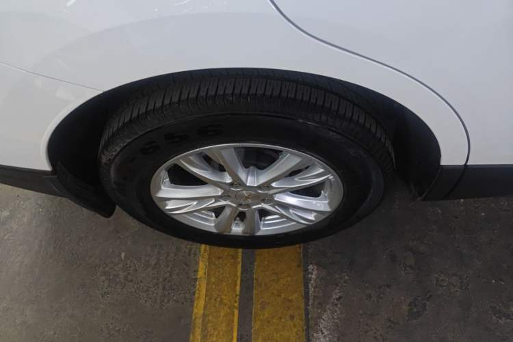 Used Chevrolet Equinox 2019 535T Automatic YuJie Edition China VI
