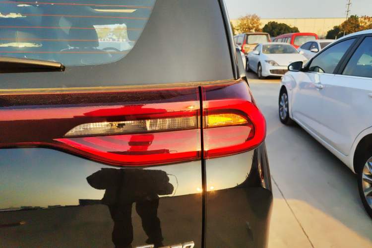 Used GAC Trumpchi M6 2023 PRO 270T DCT Luxury Edition
